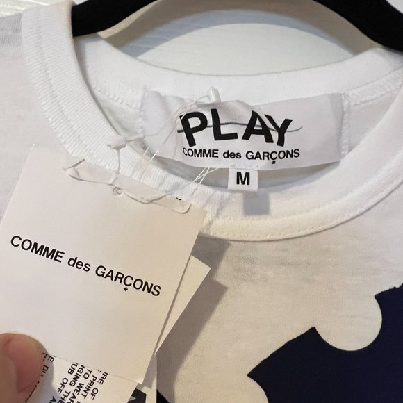 Comme des Garçons PLAY Polka Dot Logo T-Shirt - Picture 4 of 6